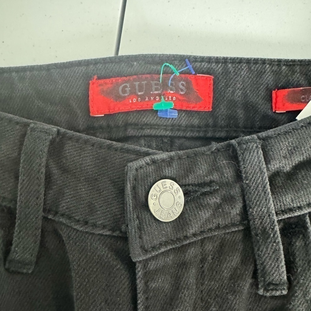 COPY - COPY - Brand new Guess black high waisted jeans size 24 - Picture 4 of 5